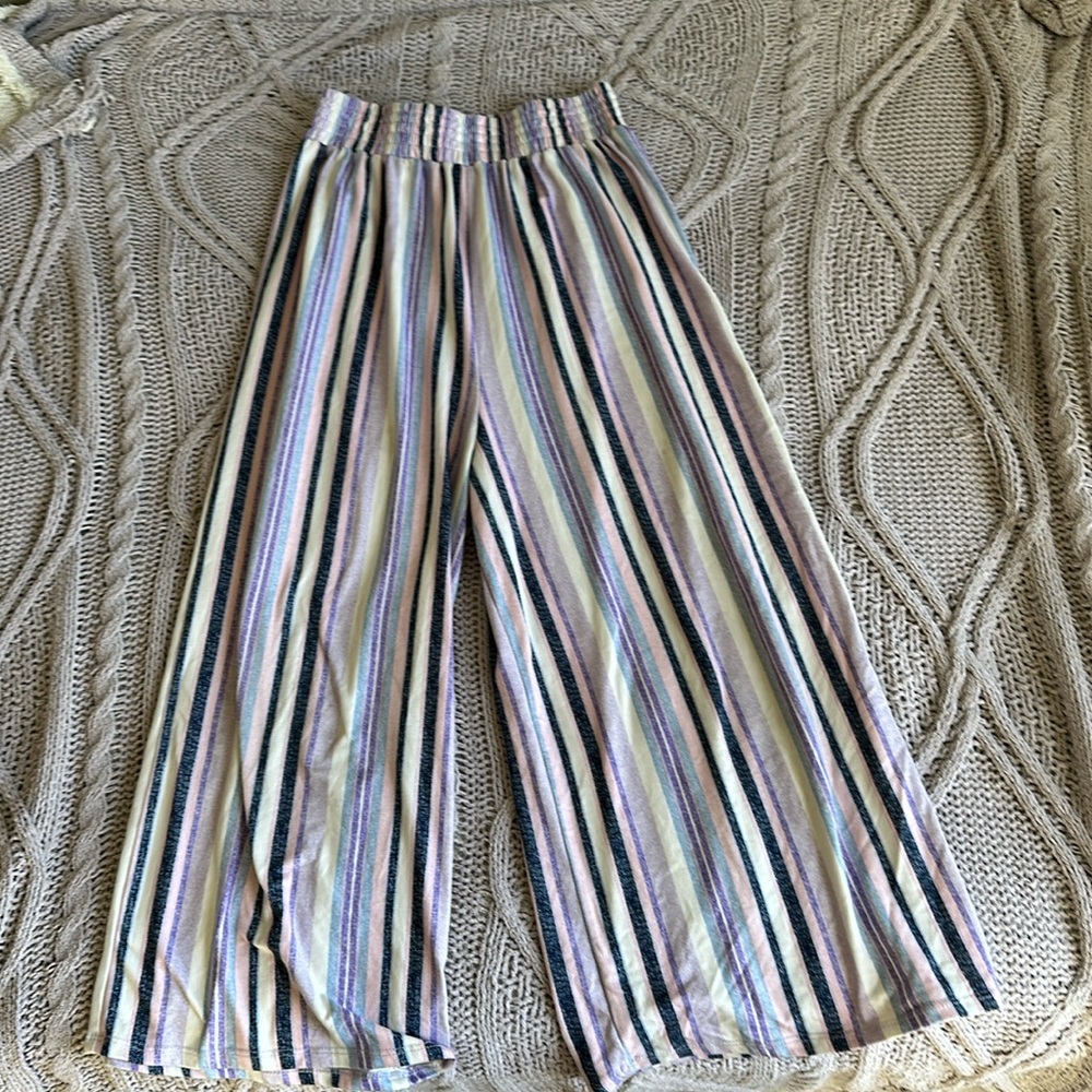 Cute pants for teens